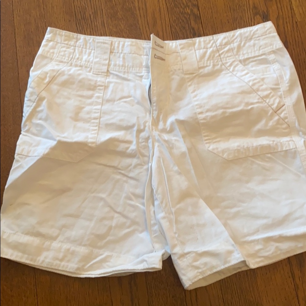 Eddie Bauer White Shorts Size 8